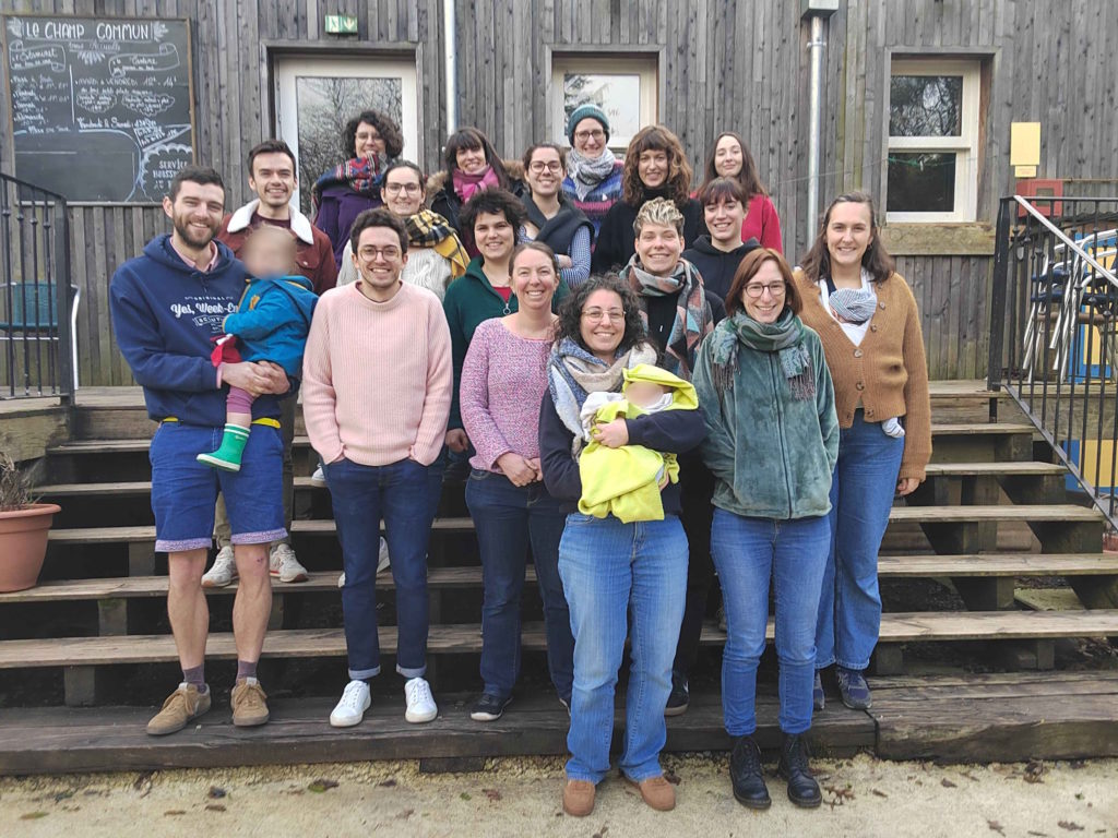 Photo illustrant l'équipe des bénévoles, lors d'un week-end dédié